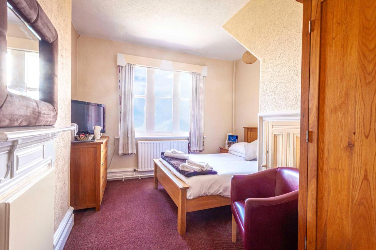 Hotel The Royal Bar & Shaker Morecambe Exteriér fotografie
