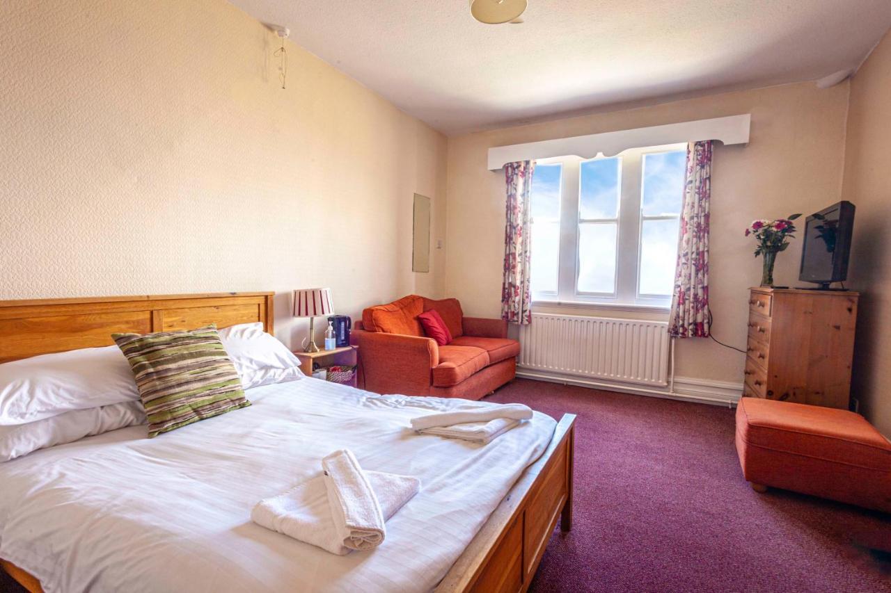Hotel The Royal Bar & Shaker Morecambe Exteriér fotografie